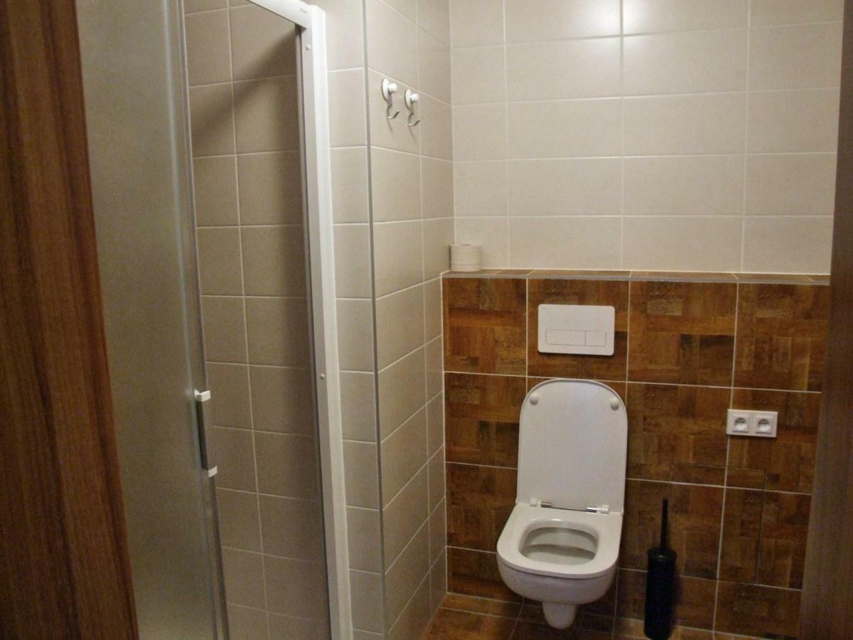 Triangl Appartamento Praga Esterno foto